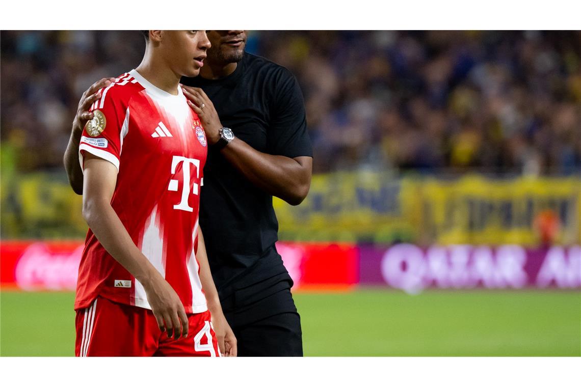 "Job erledigt": Bayern schon weiter - Neue Musiala-Sorgen Ist es schlimm? Vincent Kompany spricht nach dem Spiel mit dem angeschlagen ausgewechselten Jamal Musiala.