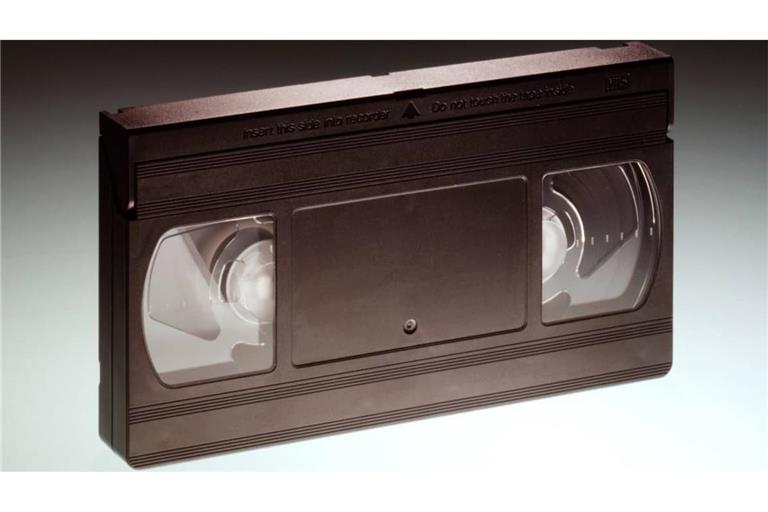 Ist heute nur noch in wenigen Haushalten zu finden: die gute alte VHS-Kassette