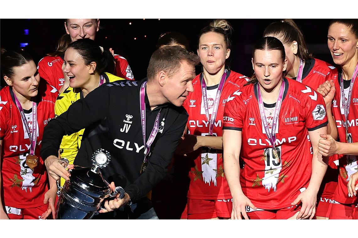Pokalsieg als vorgezogenes Abschiedsgeschenk für Coach Vestergaard Jakob Vestergaard hatte Grund zu jubeln.