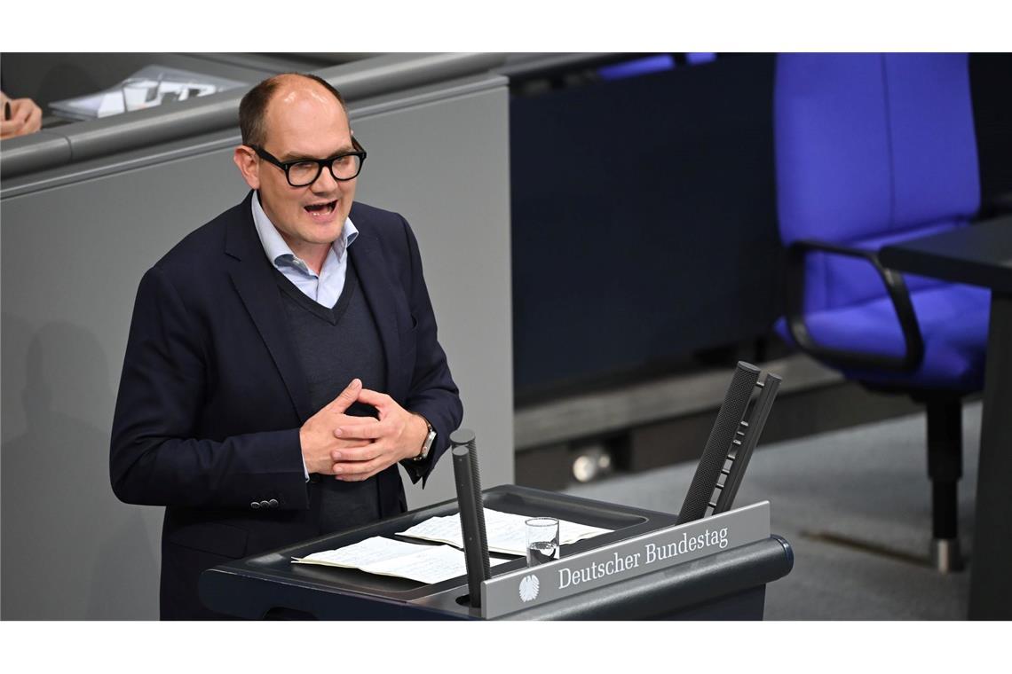 Masken-Vorwürfe: Grüne und Linke greifen Spahn an Janosch Dahmen (Bündnis 90/Die Grünen)