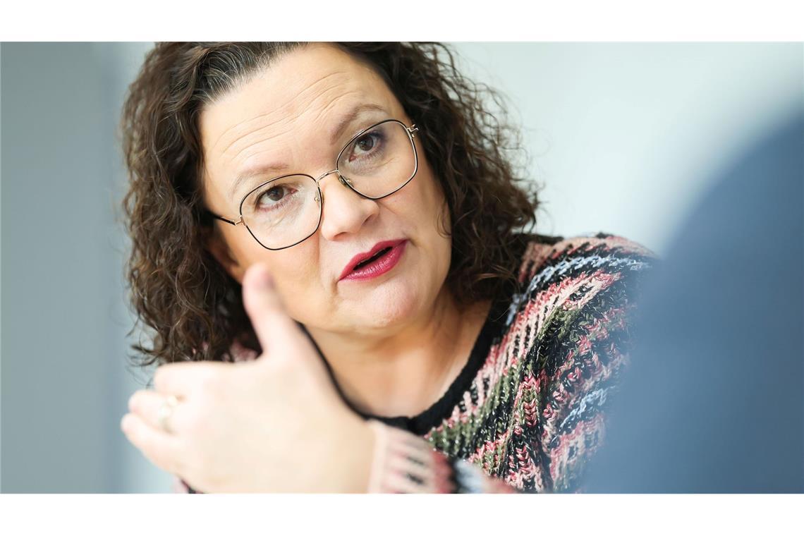 Jede Menge Arbeit für die Arbeitsverwaltung: Andrea Nahles, Vorstandsvorsitzende der Bundesagentur für Arbeit, sieht sich steigenden Arbeitslosenzahlen und sinkender Erwerbstätigkeit gegenüber.