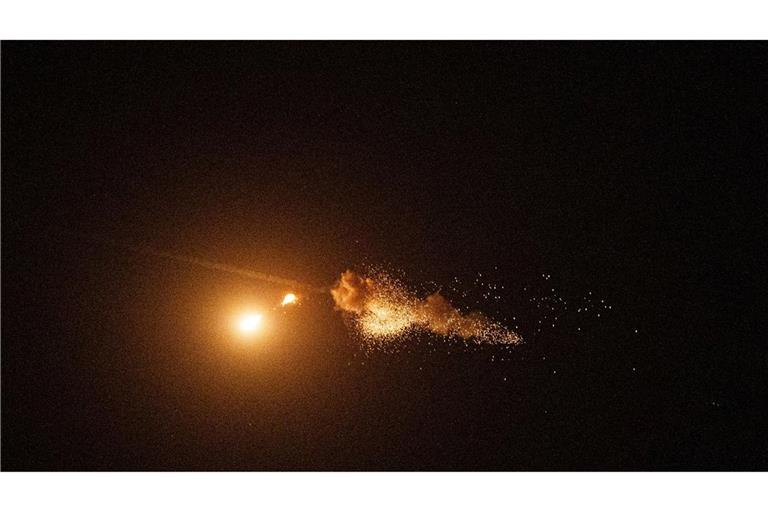 Jede Nacht muss sich die Ukraine gegen Angriffe aus der Luft verteidigen. (Archivbild)