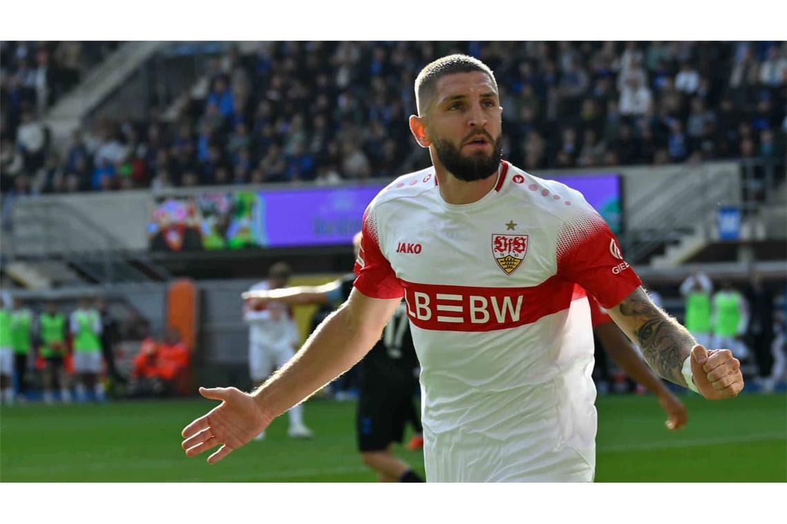 Jeff Chabot (Note 2,5): Sein Kopfballspiel wie immer herausragend, im Aufbau mit dem einen oder anderen linienbrechenden Pass. Versuchte auch diagonale Verlagerungen immer mal wieder einzustreuen. Defensiv ohne Fehl und Tadel.