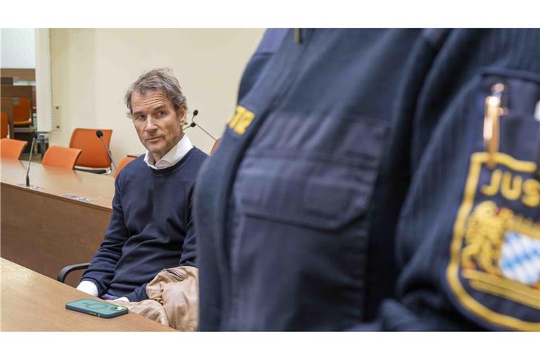 Jens Lehmann kommt seine Alkoholfahrt teuer zu stehen.