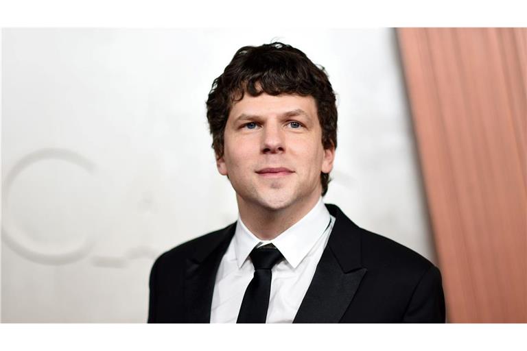 Jesse Eisenberg sehnt sich nach Lob durch den KI-Chatbot ChatGPT. (Archivbild)