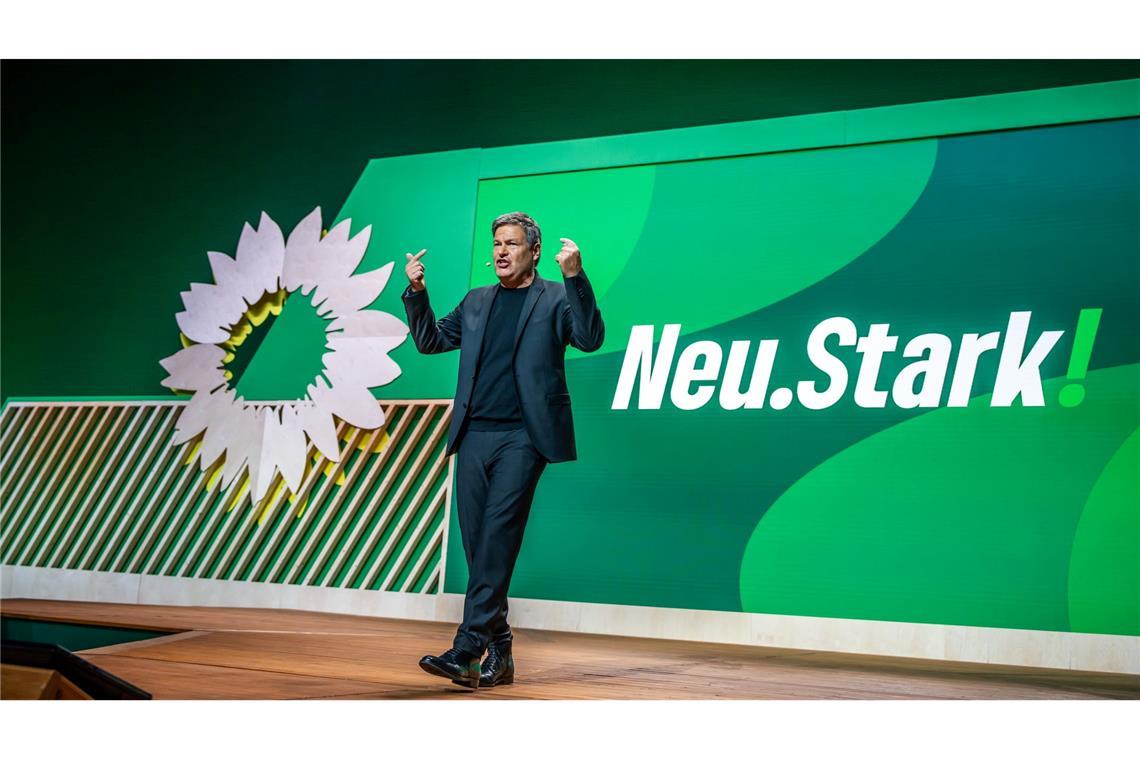"Team Robert": Habeck führt Grüne in den Wahlkampf Jetzt ist es offiziell: Habeck führt die Grünen im Wahlkampf.