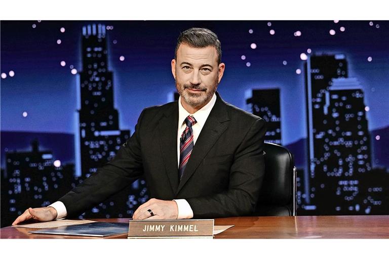 Jimmy Kimmel hat laut Medienberichten am Montag seinen Vertrag mit dem Fernsehsender ABC um ein Jahr verlängert. (Archivbild)