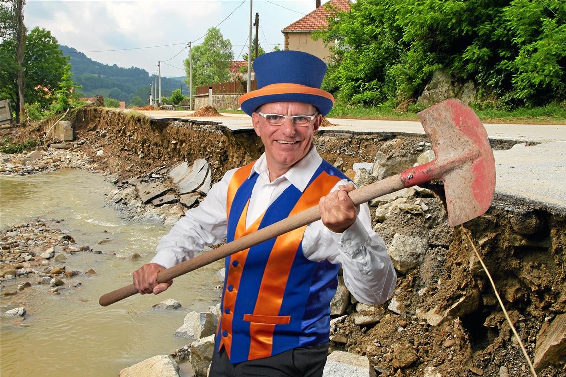 Jörg Burghardt würde eigentlich gern vor Ort mithelfen. Aber weil er weiß, dass das nicht geht, hat er eine andere Möglichkeit gefunden: Erzaubert einen ganzen Tag lang und setzt auf die Spenden seiner Zuschauer. Foto/Grafik: privat