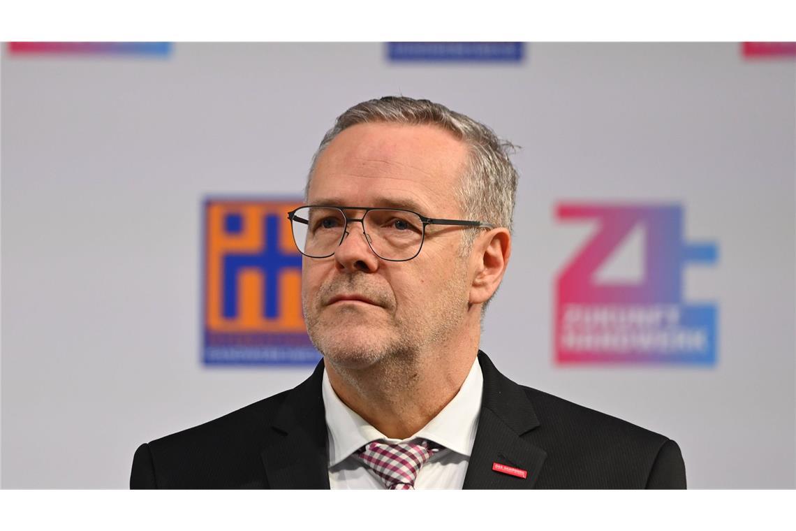 Jörg Dittrich, Präsident des Zentralverbands des Deutschen Handwerks, hat die ausbleibende Absenkung der Stromsteuer für alle kritisiert.