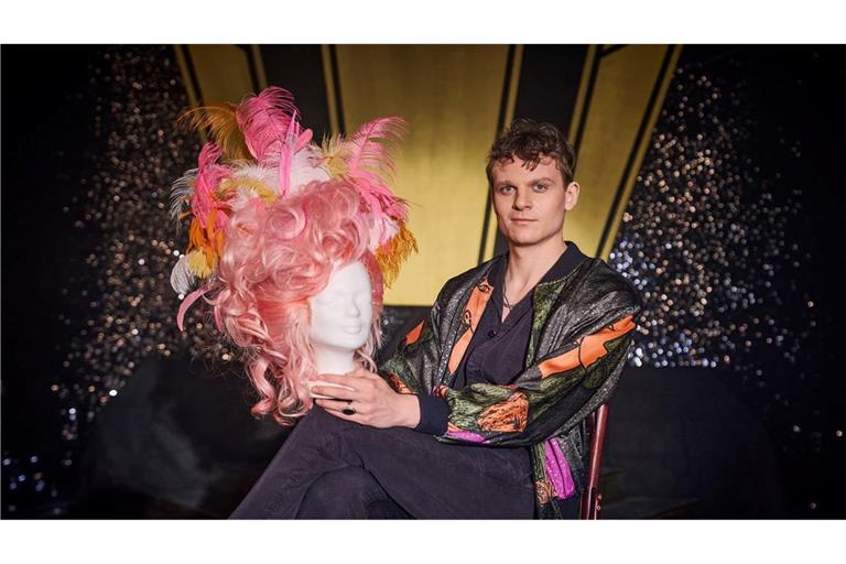 Johannes Hegemann spielt im ZDF-Film "Olivia" den Künstler Oliver Köbel, der als Dragqueen Oliver Knöbel bekannt ist. (Handoutbild)