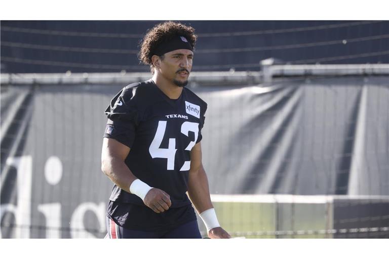 Johnson hatte seine NFL-Karriere vor sechs Jahren bei den Patriots begonnen und spielt nun bei den Texans.