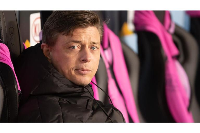 Jon Dahl Tomasson wurde entlassen.