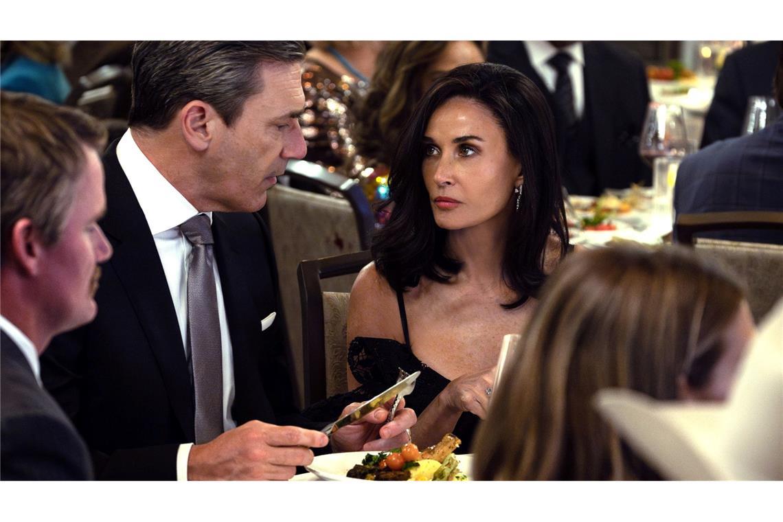 "Landman": Öl, Drogen und Billy Bob Thornton in Topform Jon Hamm spielt den Ölmilliardär Monty Miller, Demi Moore ist seine Frau Cami.