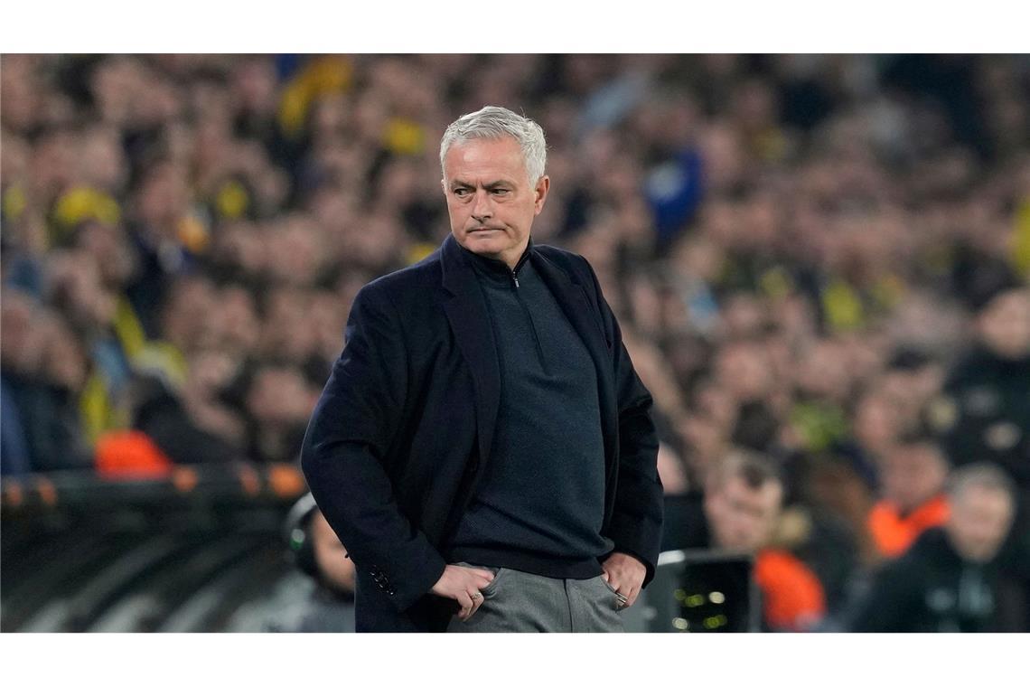 José Mourinho gilt laut Medien als Favorit auf die Nachfolge von Real-Trainer Álvaro Arbeloa. (Archivbild)