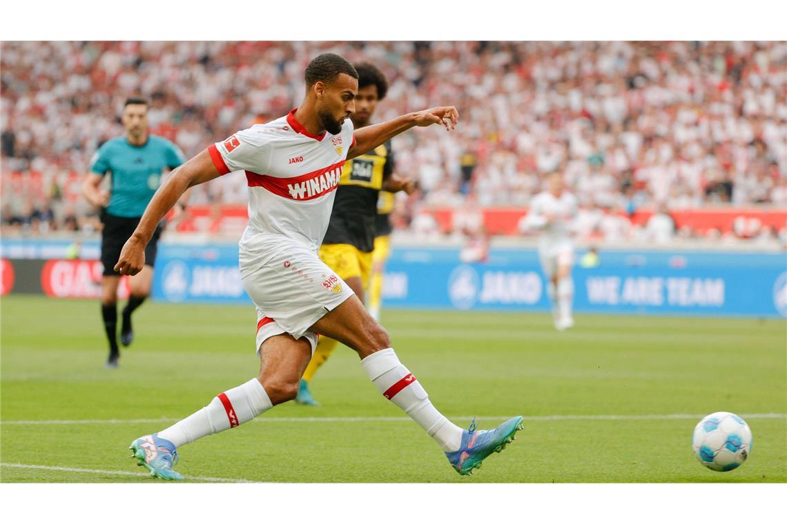 Josha Vagnoman, VfB Stuttgart: Bereits vor der der U-21-EM 2021 war sein Name vielen Menschen ein Begriff. Der Rechtsverteidiger galt einst als eines der größten Talente  deutscher Jugendmannschaften. Seit seinem Wechsel zum VfB im Jahr 2022 sah der verletzungsgeplagte Hamburger seine Spieler-Aktie immer wieder auf- und absteigen. Immerhin durfte der Deutsch-Ivorer 2023 sein Debüt im DFB-Dress geben. Nach einer wechselhaften Saison könnte Vagnoman Stuttgart in diesem Sommer verlassen, sein Vertrag läuft allerdings noch bis 2026.