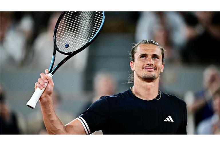 Jubelt über den Drittrunden-Einzug bei den French Open: Alexander Zverev.