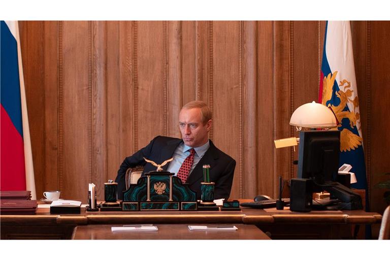 Jude Law als Wladimir Putin in „Der Magier im Kreml“.