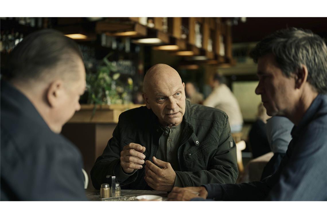 Jürgen von der Technik (Andreas Keller) gibt den Ermittlern einen entscheidenden Tipp.