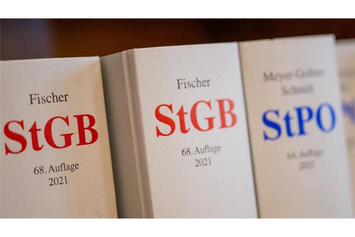 Strafmündigkeit: Wann Kinder für ihre Taten haften müssen Jugendliche vor dem Gesetz: Ab 14 kann Strafmündigkeit greifen. (Symbolbild)