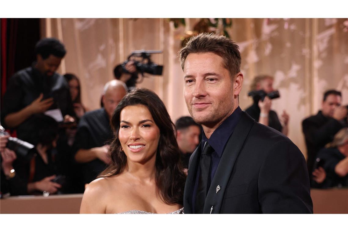 Justin Hartley und seine Frau Sofia Pernasbei den Golden Globes.