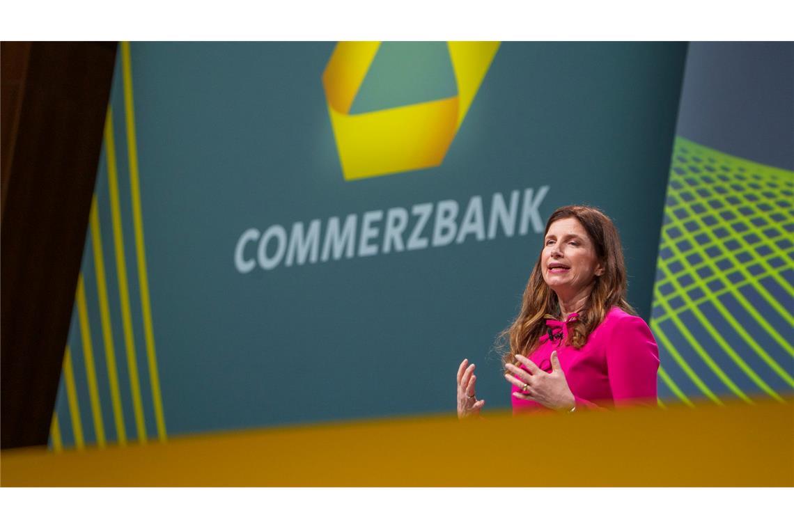 Kämpft um die Eigenständigkeit der Commerzbank: Konzernchefin Bettina Orlopp.