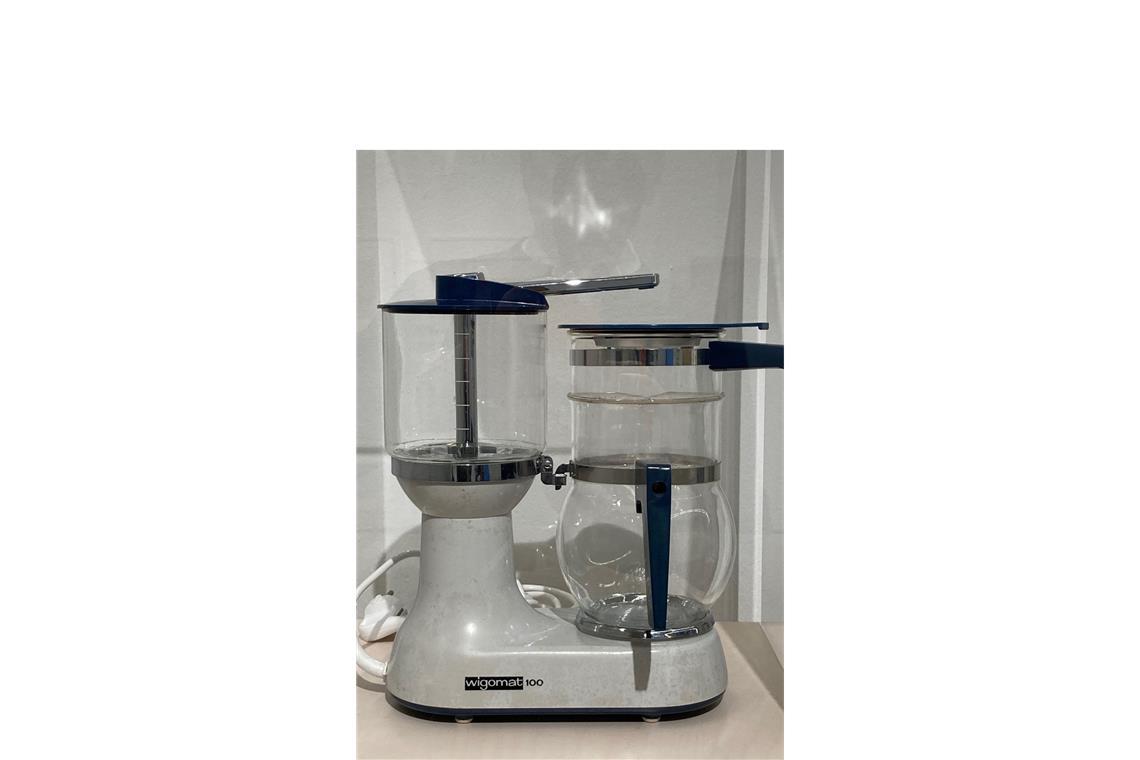 Der Mann, der das Feuerzeug neu erfand Kaffeemaschine Wigomat, zu sehen im LA8 in Baden-Baden.