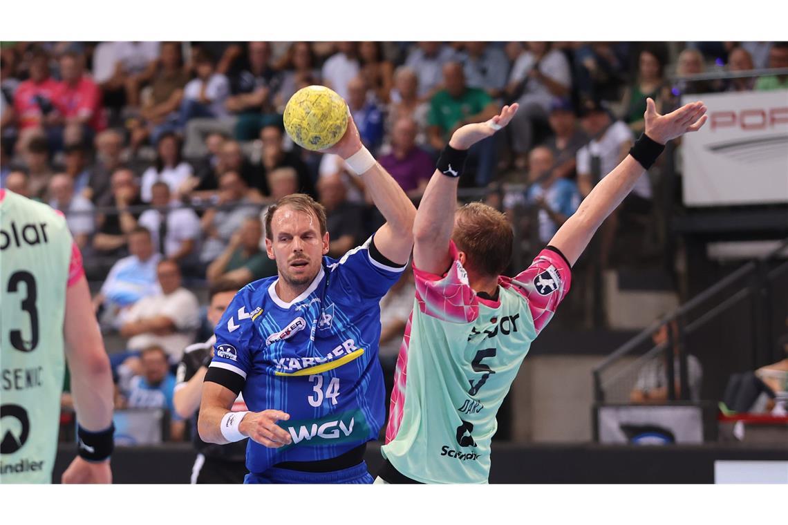 TVB Stuttgart bricht gegen Füchse komplett ein Kai Häfner konnte nicht an seine Glanzleistung vom Spiel in Mannheim anknüpfen.
