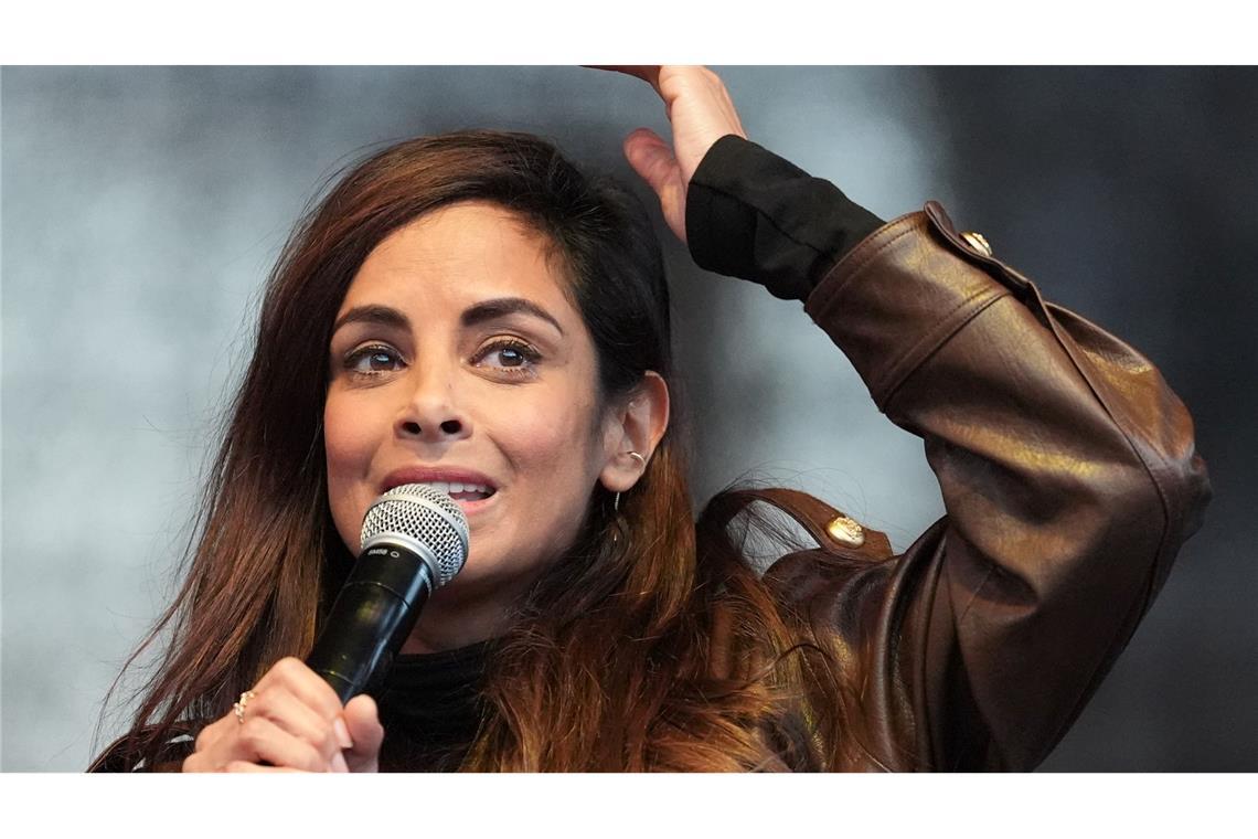 Kam doch zur Demo in Hamburg: Schauspielerin und Moderatorin Collien Fernandes.