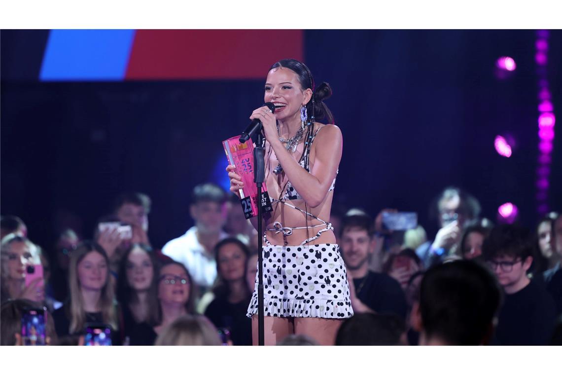 Kann sich auf treue Fans verlassen: Publikum hat Nina Chuba zur Künstlerin des Jahres gewählt.