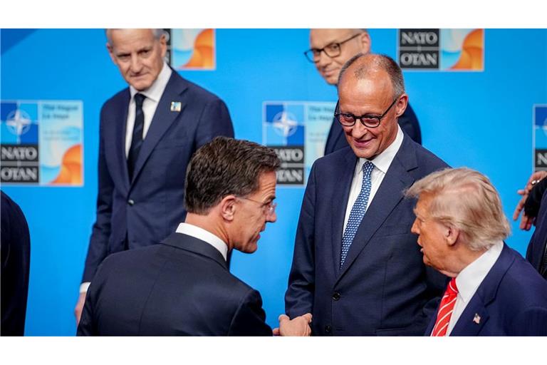 Kanzler Friedrich Merz betonte beim Gipfel, dass Deutschland nicht für Donald Trump aufrüstet.