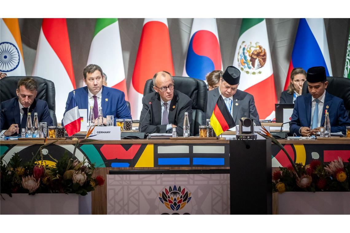 Kanzler Friedrich Merz (CDU) bei den Beratungen der G20-Runde in Johannesburg. Auch für ihn wurde der Gipfel durch die Diskussionen über den umstrittenen US-Vorschlag für einen Frieden in der Ukraine überschattet.