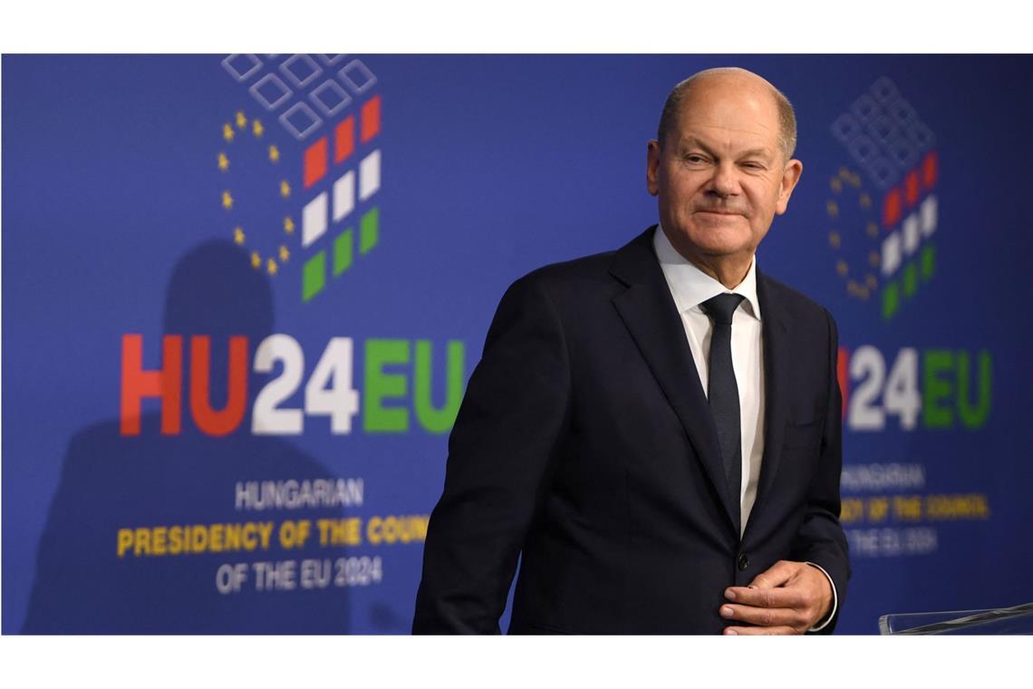 Scholz zeigt sich verhandlungsbereit bei Termin für Neuwahl Kanzler Olaf Scholz auf dem EU-Gipfel in Budapest.