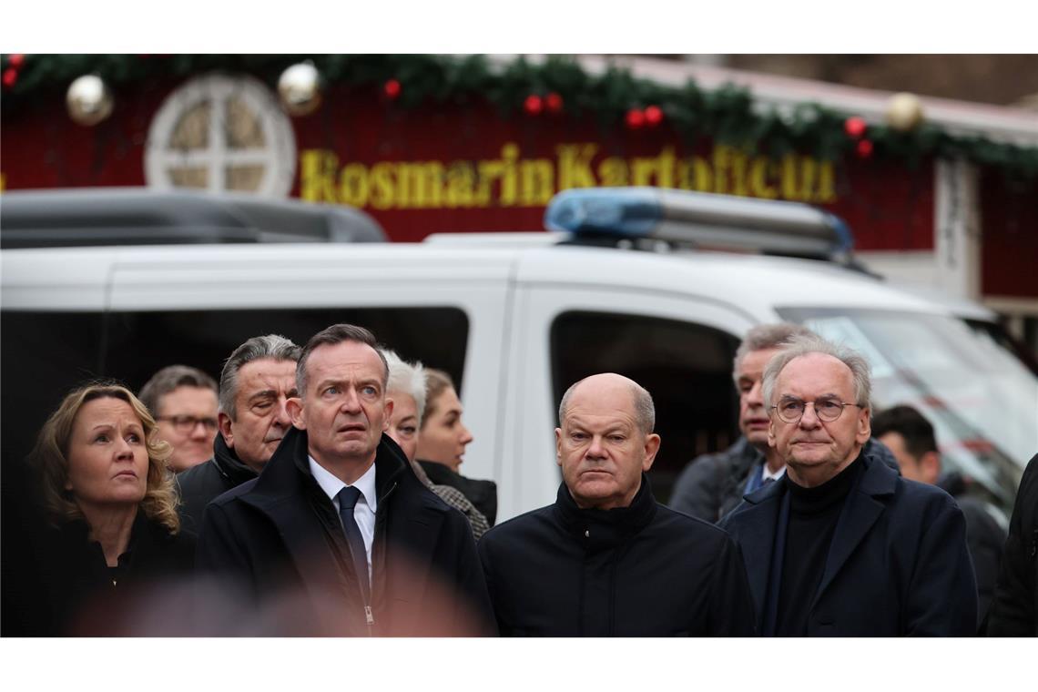 Mutmaßlicher Täter nutzte Rettungsweg zum Weihnachtsmarkt Kanzler Scholz zeigte sich am Tatort ergriffen.