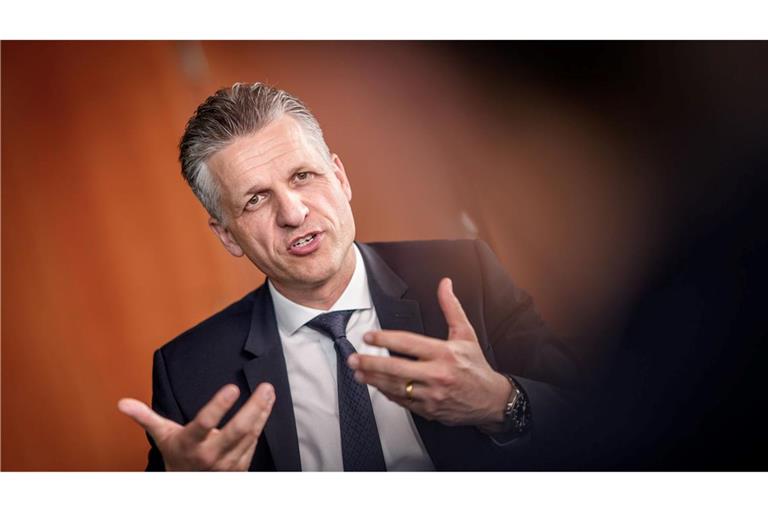 Kanzleramtschef Thorsten Frei verteidigt die Entscheidung von Bndeskanzler Friedrich Merz. (Archivbild)