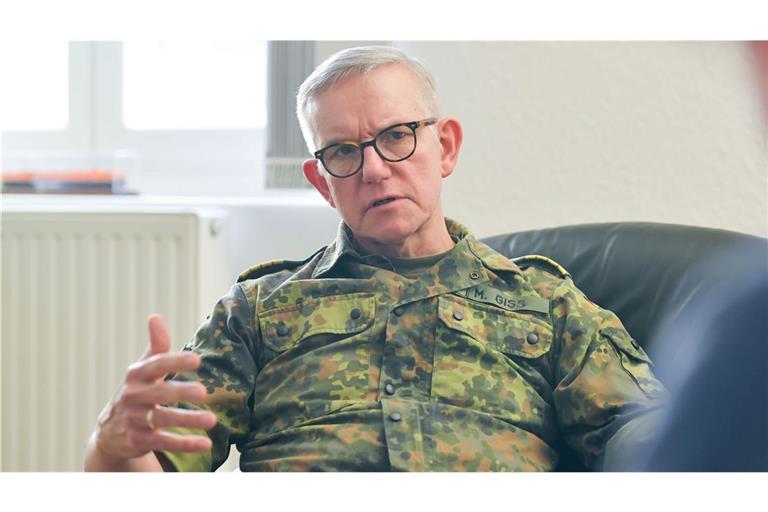 Kapitän zur See Michael Giss: „Jetzt ist die zivile Seite am Zug.“