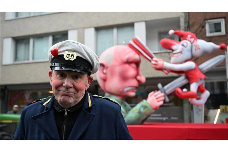 Karnevalswagenbauer Jacques Tilly ist von einem russischen Gericht zu achteinhalb Jahren Haft verurteilt worden (Archivbild).