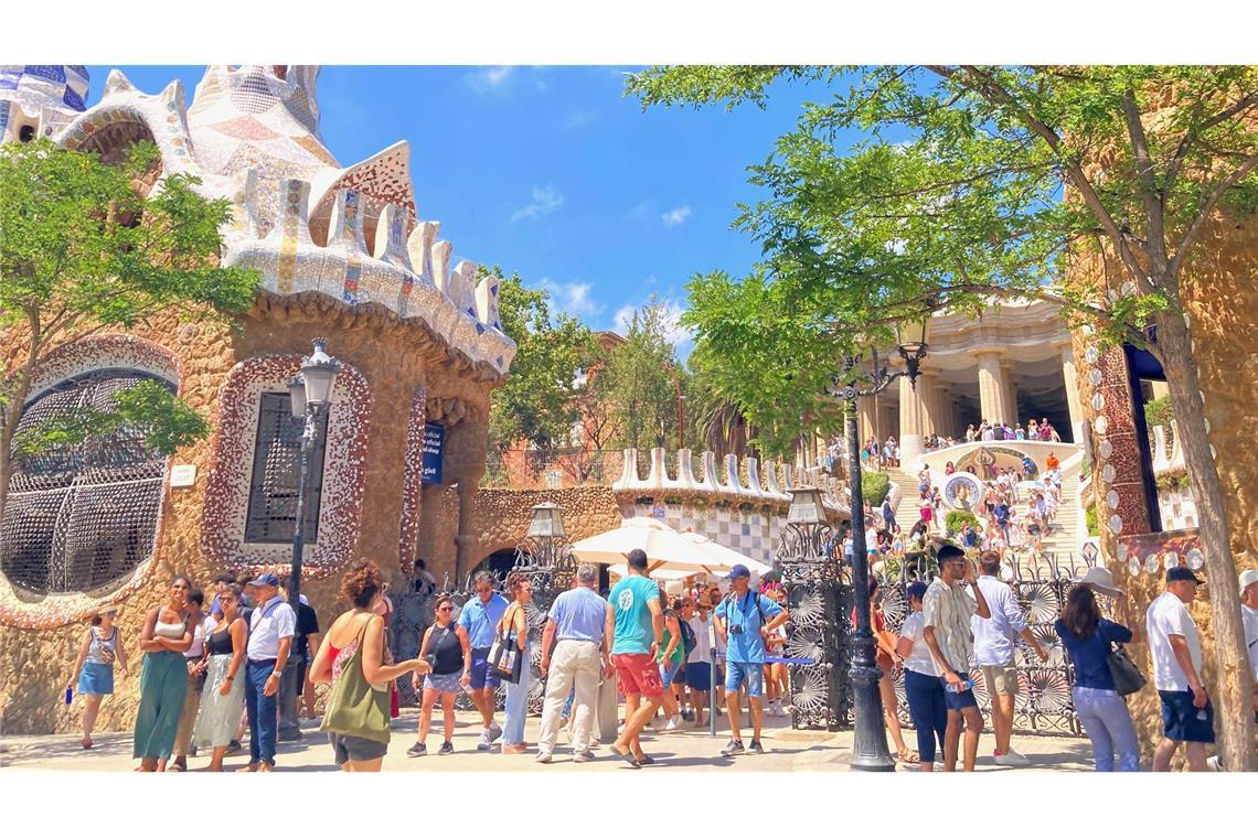 Katalonien erhöht Tourismusabgaben: bis zu 15 Euro pro Nacht Katalonien mit der Metropole Barcelona ist die meistbesuchte Region Spaniens. (Foto Archiv)