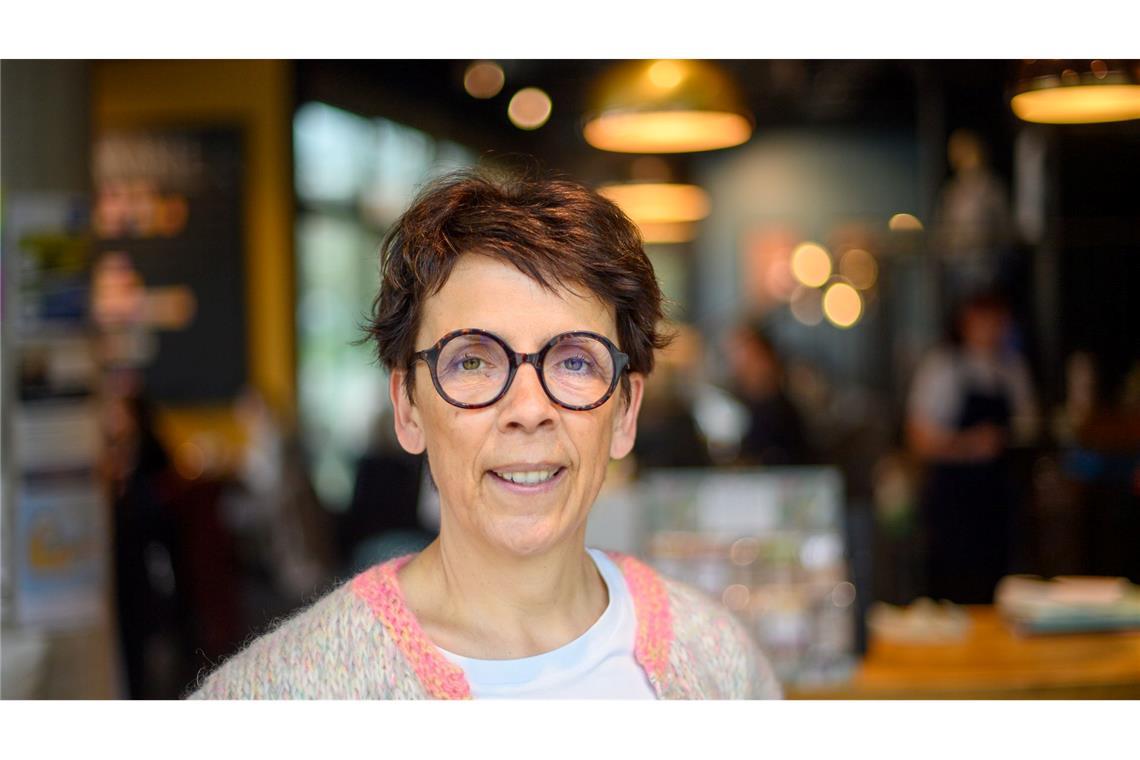 Warum Cafés Laptops verbannen Kathrin Thies betreibt das Cafe Thies Wohnen und Leben in Magdeburg.