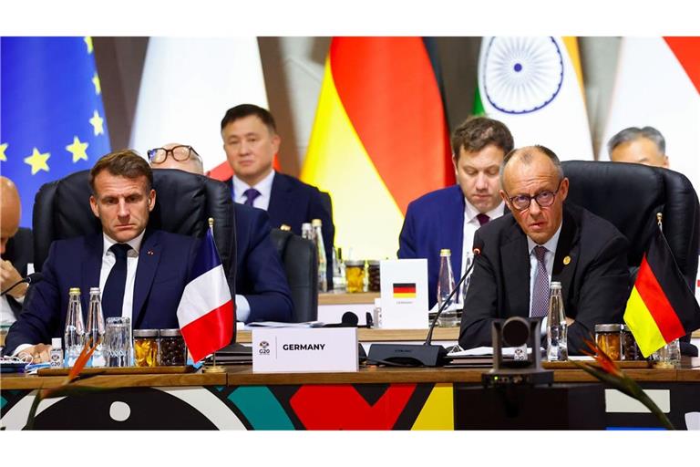 Keine erzwungene Kapitulation: Der französische Präsident Emmanuel Macron und Kanzler Friedrich Merz wollen versuchen, das Schlimmste zu verhindern.