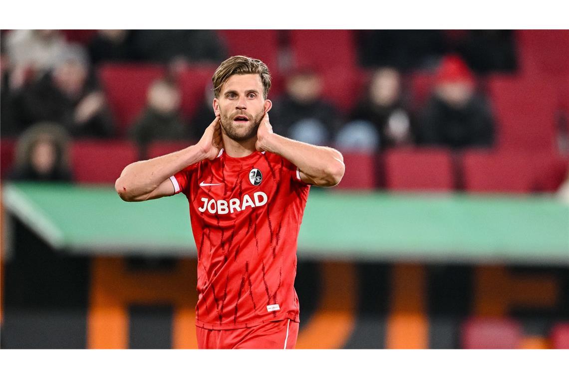 FC Augsburg und SC Freiburg trennen sich torlos Keine Tore für Lucas Höler und den SC Freiburg beim FC Augsburg.