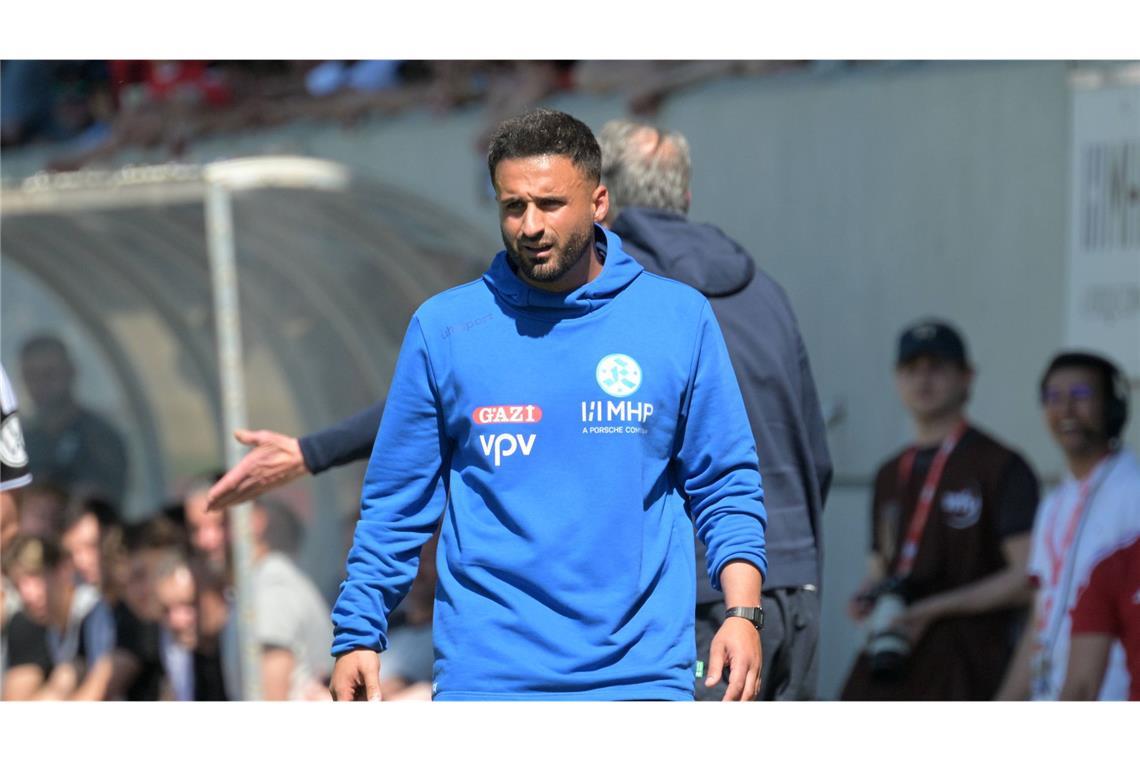 Aus der  Pokaltraum für die Stuttgarter Kickers – Großaspach  holt Double