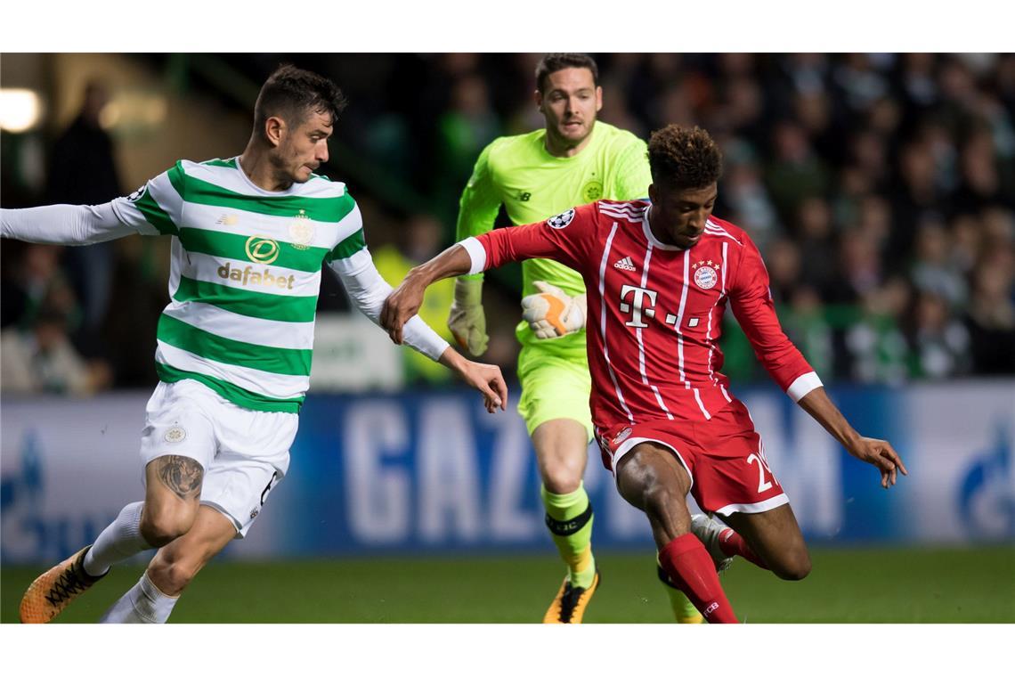Bayerns Ehrenrunde auf Achtelfinal-Weg - "Krasse Atmosphäre" Kingsley Coman (r) war beim letzten Bayern-Spiel im Celtic-Park Torschütze.