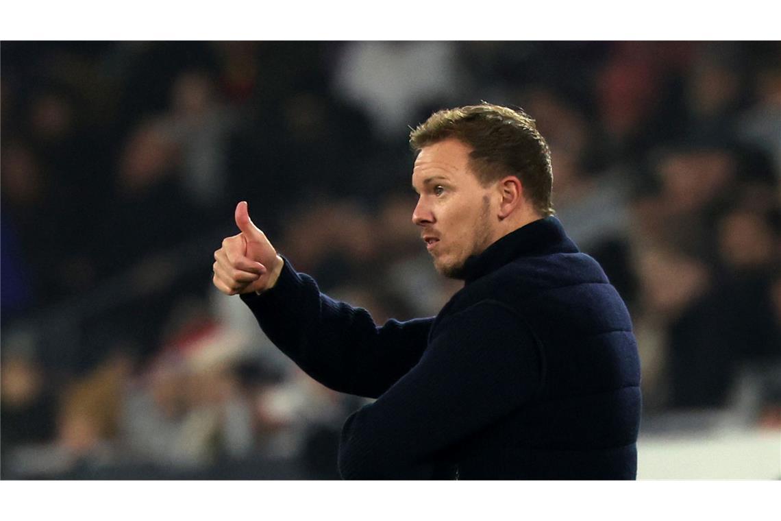 DFB-Team mit Torrekord Gruppensieger: "Das hat Spaß gemacht" Klare Sache: Daumen hoch vom Bundestrainer.