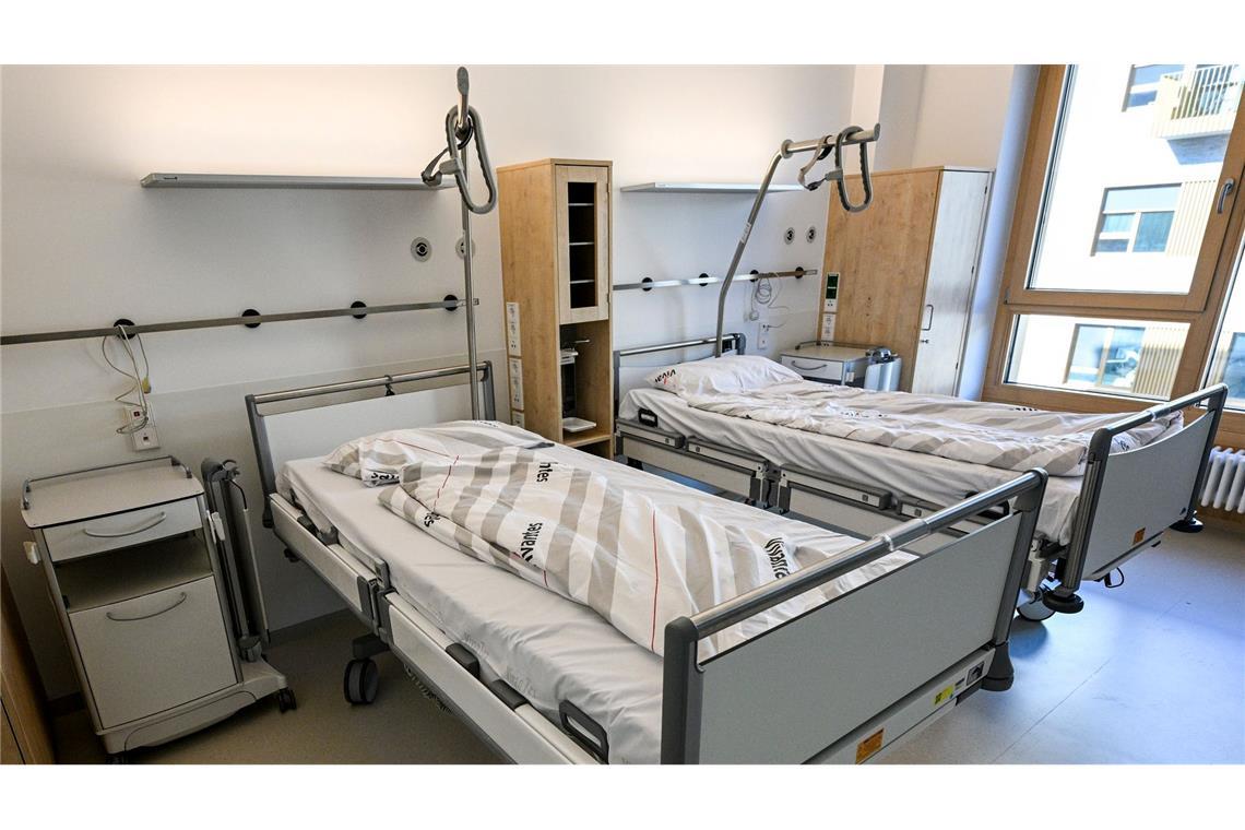 Klinikbehandlungen sind der größte Ausgabenblock. (Archivbild)