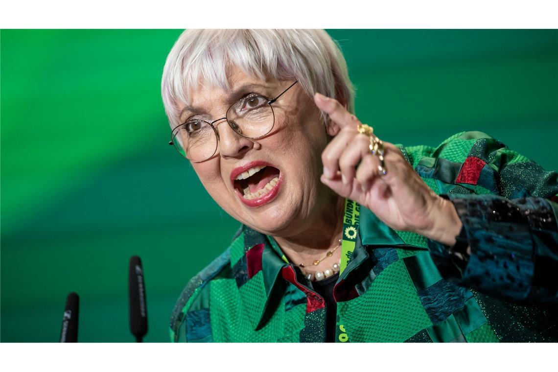 Grüne wollen kämpfen - bei Eis und bei Schnee "Knallgrün" werde der Wahlkampf sein, sagt Kulturstaatsministerin Claudia Roth.
