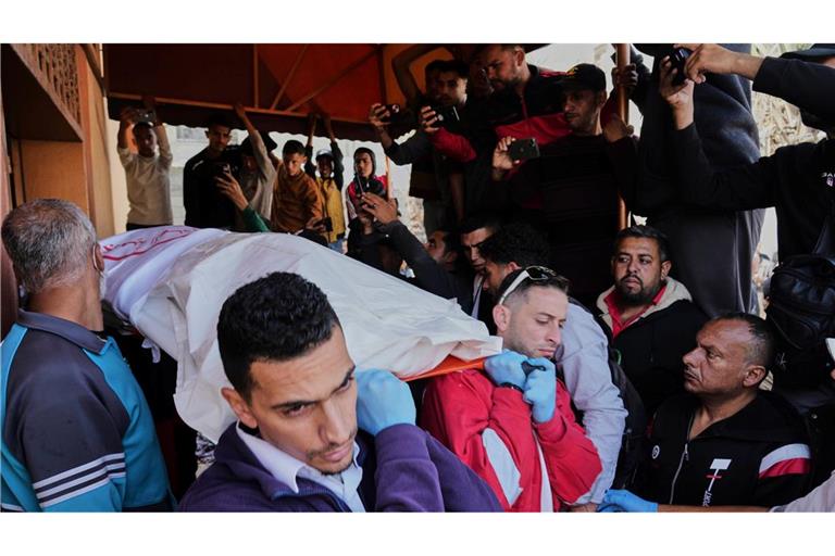 Knapp einen Monat nach der Tötung von 15 palästinensischen Rettungskräften räumt Israels Militär eigene Fehler ein. (Archivbild)