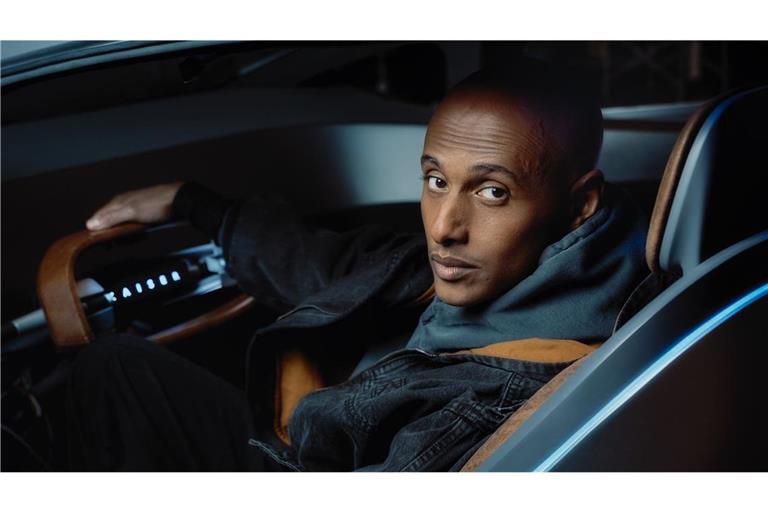 Knight Rider 2.0? Teddy Teclebrhan als Autodieb in dem Prime-Original-Film „The Prototype“