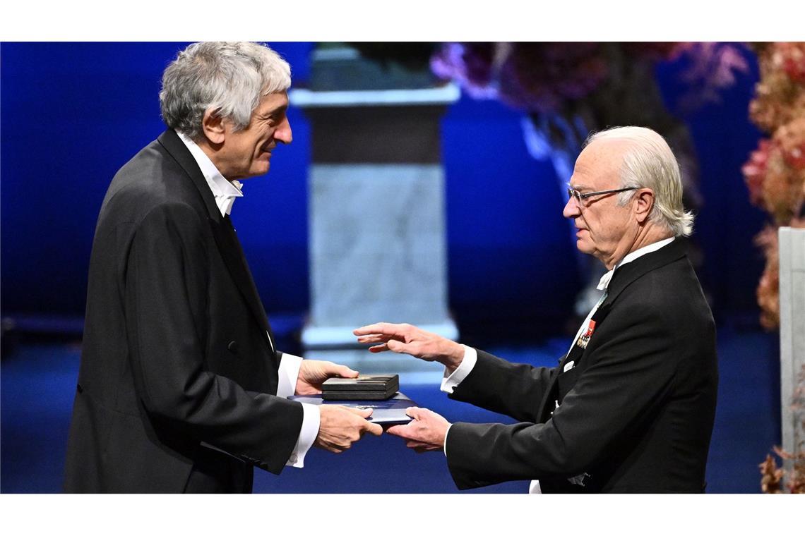 König Carl Gustaf zeichnete unter anderem John Martinis, einen der Physik-Nobelpreisträger, aus.