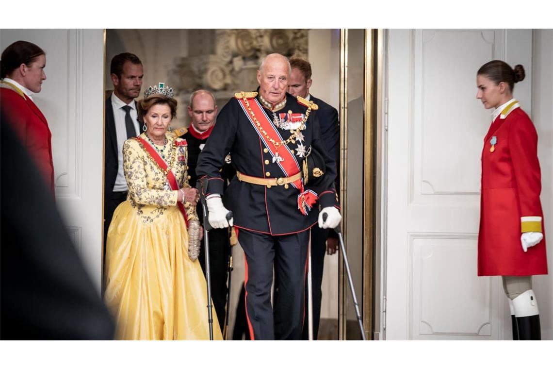 König Harald V. und Königin Sonja von Norwegen kommen zum Galabankett im Schloss Christiansborg im Jahr 2024. (Archivbild)