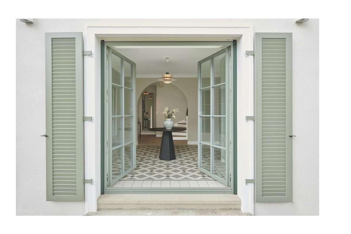 Könnte auch ein Ferienhaus in Südfrankreich sein: die Stuttgarter Kaffeemühle. Das Farbkonzept im Inneren orientiert sich an hellen Naturtönen, die für eine freundliche und einladende Atmosphäre sorgen. Umbauarchitekt war Simon Fehrle von Tennigkeit + Fehrle Architekten.